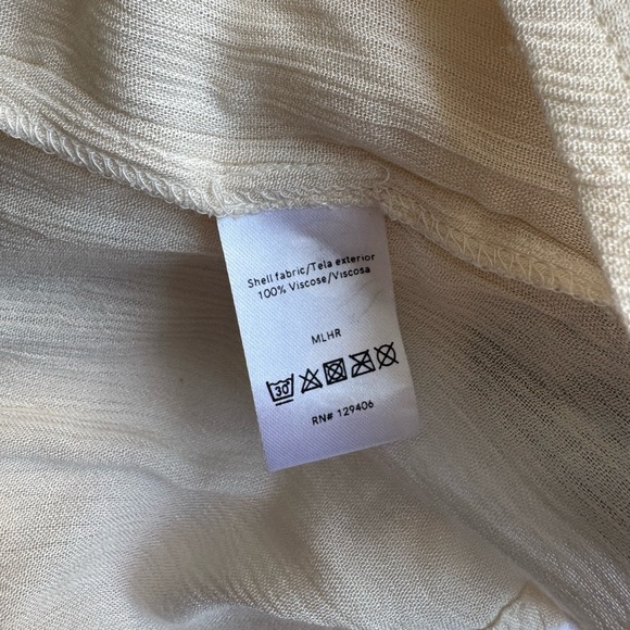 Venus cream/black floral embroidered Sz S - Picture 8 of 9